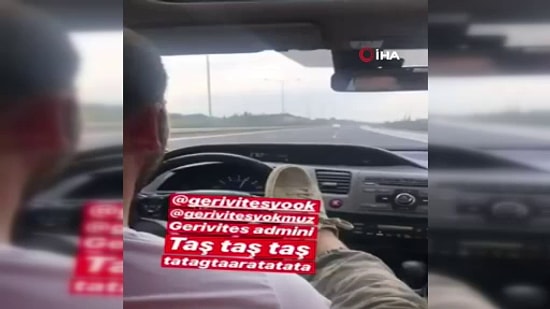 Arkadaşının Sürdüğü Araca Arka Koltuktan Ayağı ile Yön Veren Trafik Magandası!