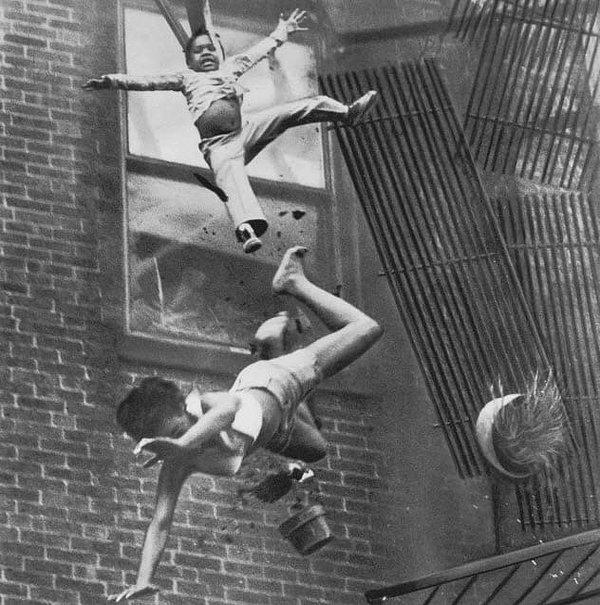 9. Yangın Merdiveninin Çöküşü, 1976