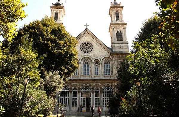 Aya Triada Rum Ortodoks Kilisesi - Beyoğlu