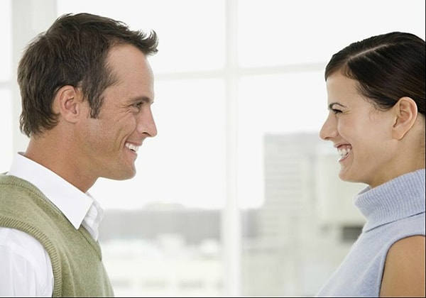 9. На что вы в первую очередь обращаете внимание при общении с человеком?