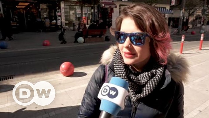 Kadınlar Anlatıyor: Türkiye'de 'Kadın Olmak'