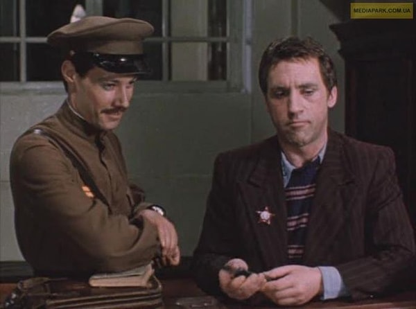 4. Где, по мнению Жеглова, должен находиться вор?