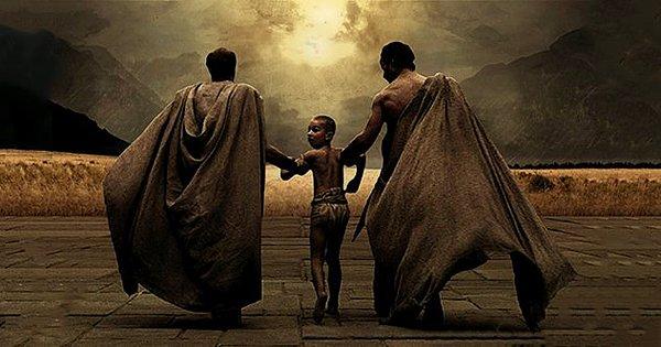 7. Spartalılar güçsüz bebekleri dağdan atıyorlardı.
