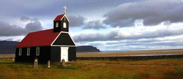 4. Основной конфессией какого государства является евангелистская лютеранская церковь?