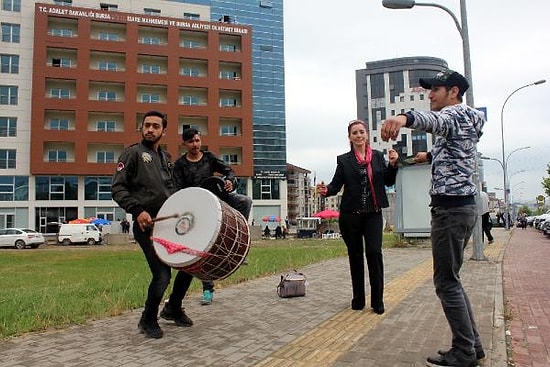 Dava Açınca Davul Çaldırıp Lokma Dağıtmıştı: Eşinden Şiddet Gören Meryem Karaş 8 Mart'ta Boşandı