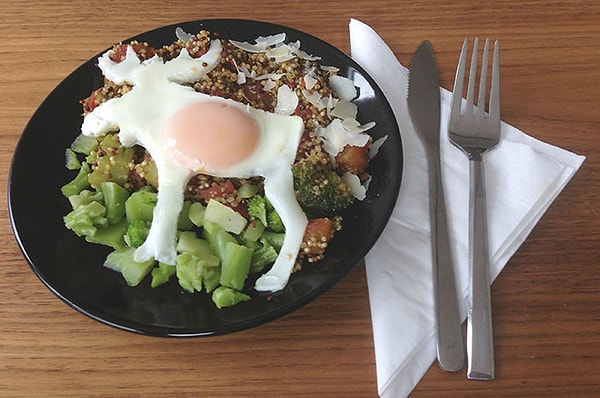 8. "Я попросил свою подружку приготовить мне завтрак в стиле кантри, и вот что я получил"