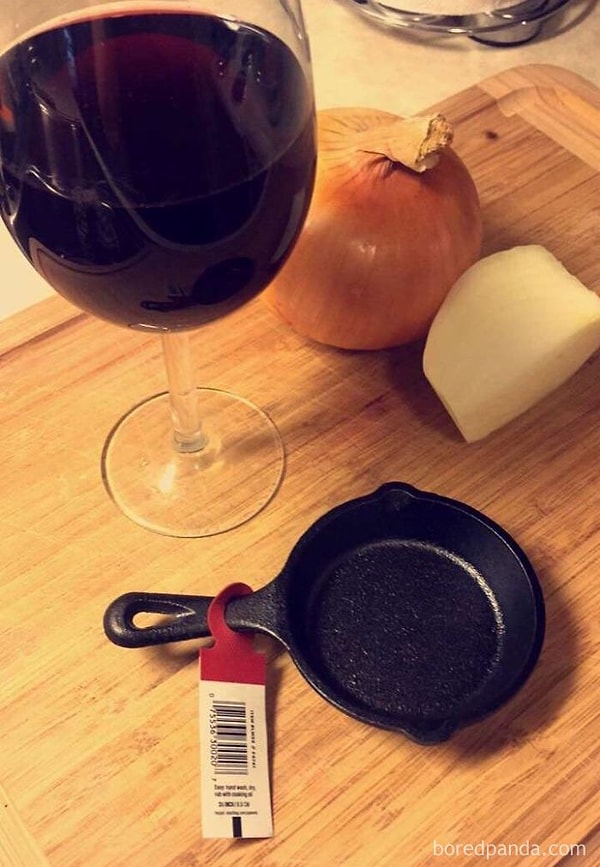 3. Интересно, в нее вместится одна яичница?