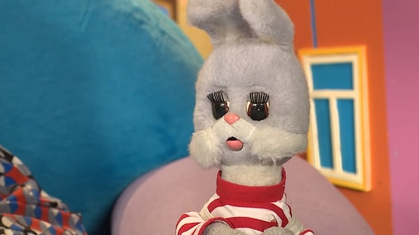 12. Как звали зайчика из программы "Спокойной ночи, малыши!"?