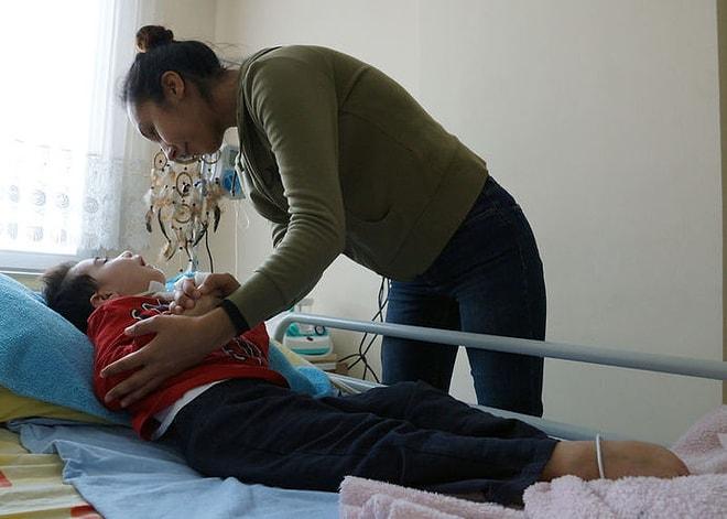 Minik Ege'nin Hayatını Karartan İhmal: 'Ameliyat Sırasında Oksijen Yerine Azot Gazı Verildi'