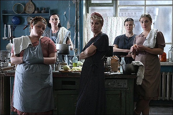 1. В нашем доме появился ... сосед