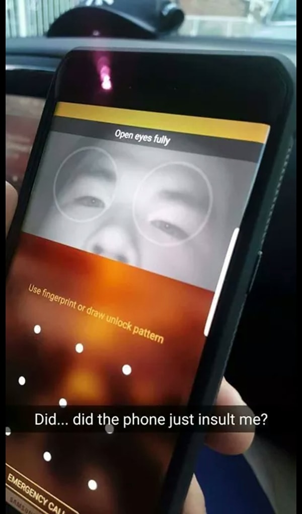 11. «Меня по ходу только что оскорбил телефон»