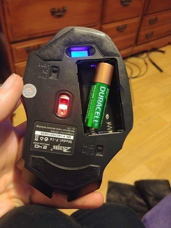 8. Если у вас всего одна батарейка...