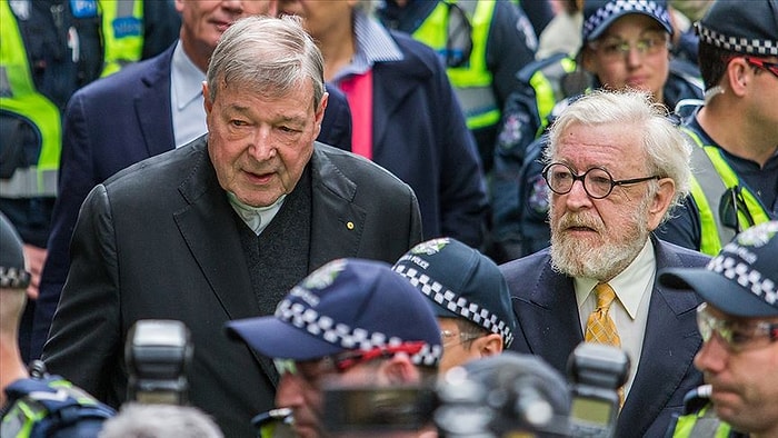 Avustralya Kardinali George Pell, Çocuğa Cinsel Taciz Suçundan 6 Yıl Ceza Aldı