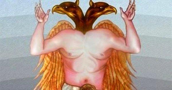 16. Türk-Altay mitolojisinde ise göğün dördüncü katında oturan bir Kartal Tanrı vardır. Bu tanrıya Hotoy Ayıı adını verirler. Erkek olarak tasvir edilen tanrının iyi kalpli insanları koruduğuna ve savaşçılara güç verdiğine inanılır.