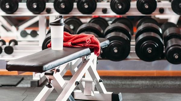 4. Каким оборудованием вы пользуетесь чаще всего в тренажерном зале?