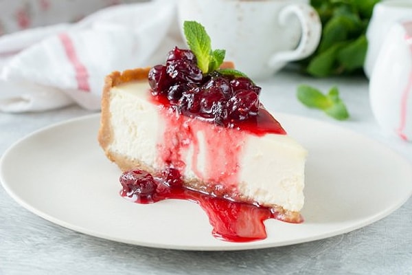 4. Кажется, нет такого человека, который не любил бы чизкейк. Вы ведь из их числа?