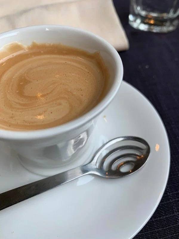 5. Ложка к кофе со значком Wi-Fi и паролем с обратной стороны.