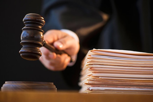 1. Привлекались ли вы когда-нибудь к уголовной ответственности?