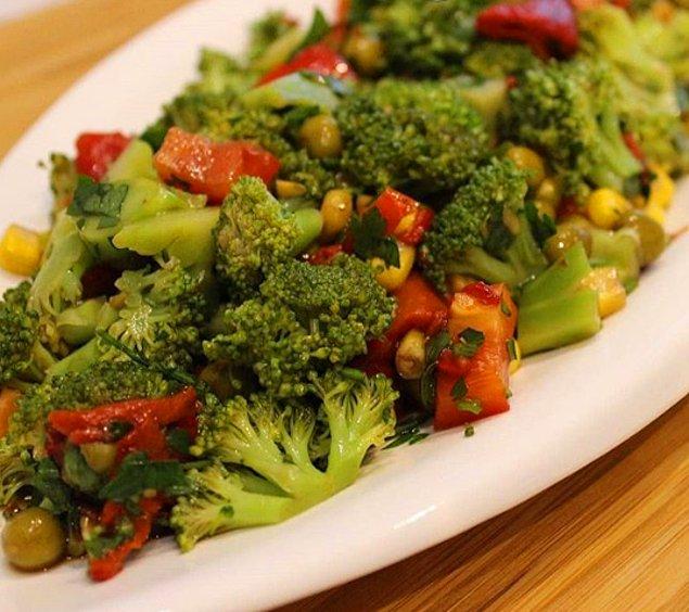 8. Brokoli Salatası