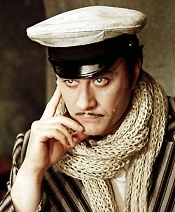 1. Андрей Миронов — Черный Кот из «Голубого щенка»