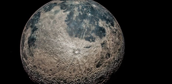 3. Какая страна впервые в истории человечества в 2019 году посадила луноход на обратной стороне Луны?