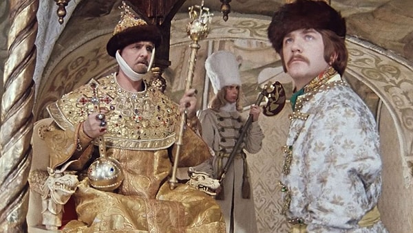 11. Какую территорию Бунша хотел отдать шведам в фильме «Иван Васильевич меняет профессию»?