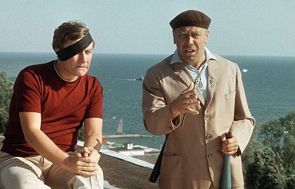 3. Какой фразы не произносили герои «Бриллиантовой руки»?