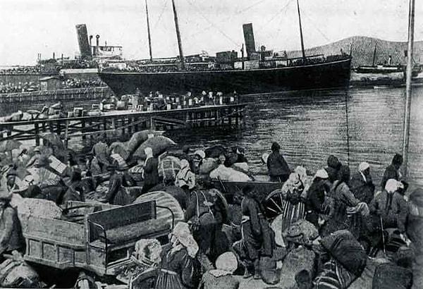 1923: Mübadele sonucu Selanik'ten gelen Türkler, Didim'e ulaştılar.