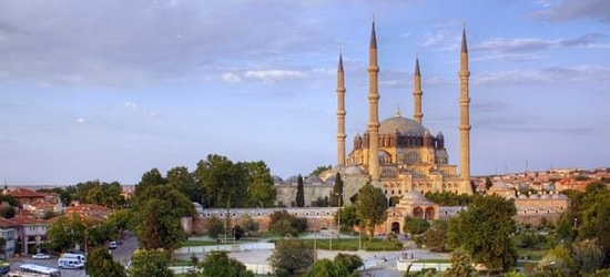 19 Mart Salı Oyna Kazan 13:00 Yarışması İpucu ve Kopya Geldi! Selimiye Camii'nin Mimarı Kimdir?