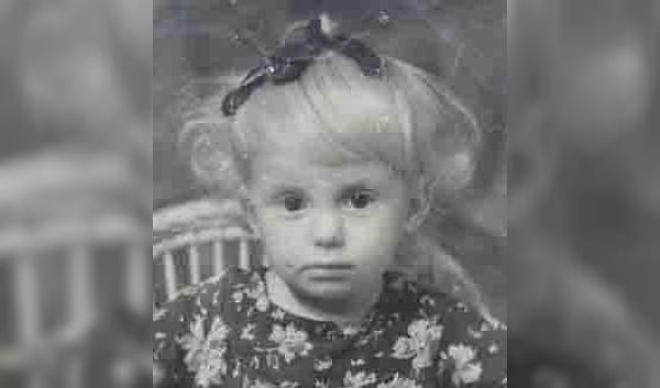 8. Попробуйте разглядеть знакомые черты в этой девочке.