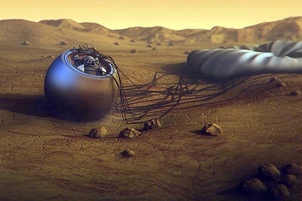 7. Первый рукотворный летательный аппарат, успешно приземлившийся на поверхность другой планеты и отославший на Землю данные, принадлежал Советскому Союзу.