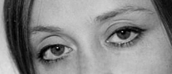 5. Как звали девушку, чей взгляд на фото?