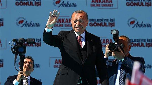 Erdoğan, geçtiğimiz günlerde bir konuşmasında "HDP denen dinsiz, imansız, ateist olan takım." ifadesini kullanmıştı.