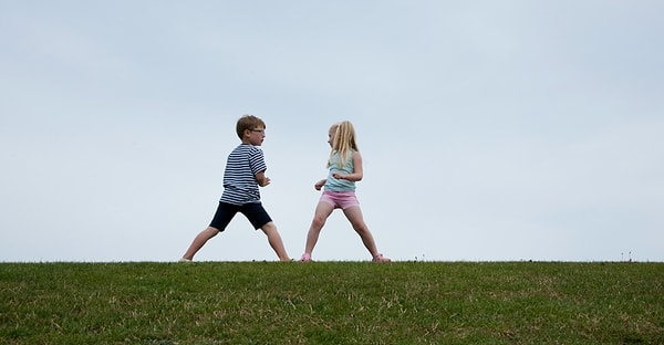 2. А с кем вам легче находить общий язык?