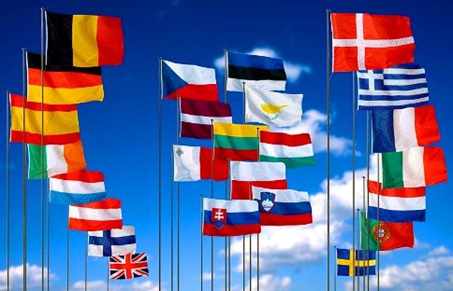 1995 - Şengen Antlaşması yürürlüğe girdi.