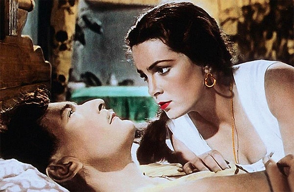 6. А что это за фильм с Элиной Быстрицкой?