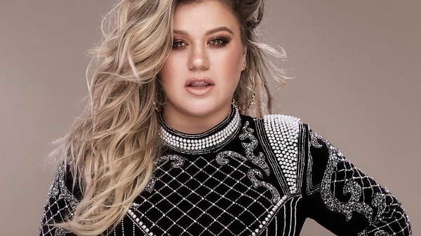 4. Келли Кларксон, 36 лет