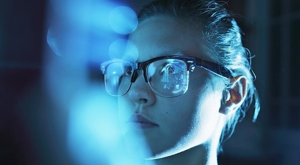 13. 1% людей на планете способен видеть в темноте.