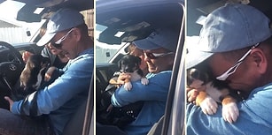 Yıllardır Birlikte Olduğu Köpeği Hayatını Kaybettikten Sonra Bunalıma Giren Adam, Kızının Hediyesi ile Duygu Dolu Anlar Yaşadı