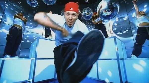 2. А это видео на песню...