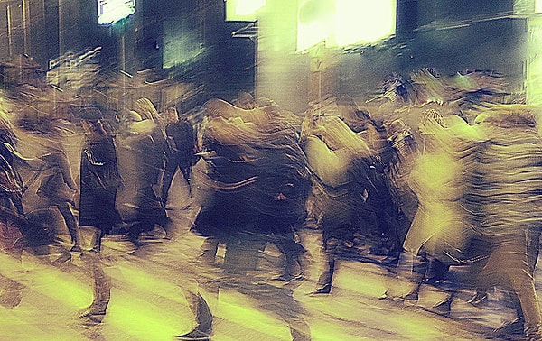 11. С каким блюдом Чехов как-то сравнил нестерпимую суету своей жизни?