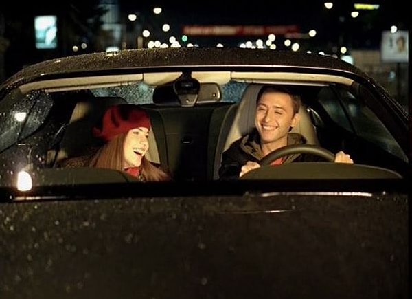 6. Какая песня группы "Звери" была представлена данным клипом?