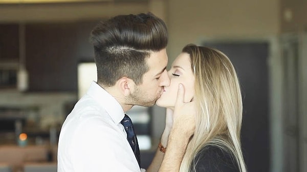 1. Вы когда-нибудь целовались?