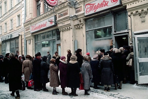 21. Дефицит в 80-х был жуткий. Не хватало буквально всего