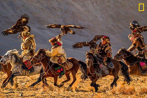4. Birlikte Süreriz, Birlikte Uçarız, Batı Moğolistan