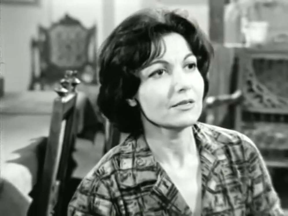 27 Mart Çarşamba Oyna Kazan 21:30 Yarışması İpucu Geldi! Afife Tiyatro Ödülleri’nde Yılın En Başarılı Kadın Oyuncusu Ödülünü İlk Kim Kazandı?