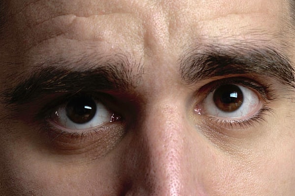 7. Что испытывает этот мужчина?