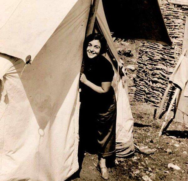 Türkiye’nin ilk kadın bilim insanlarından biri olan Halet Çambel, 27 Ağustos 1916'da Berlin'de dünyaya geldi.