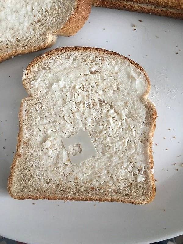 5. "Эта штука так хорошо замаскировалась, что я ее чуть не съел"