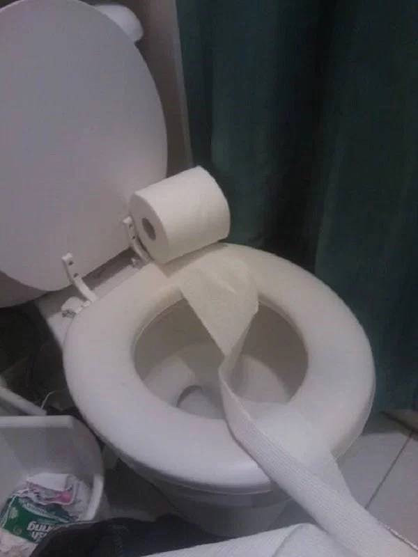 12. Еще миллиметр, и она свалилась бы